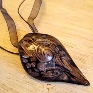Vintage gorgeous thick glass pendant necklace